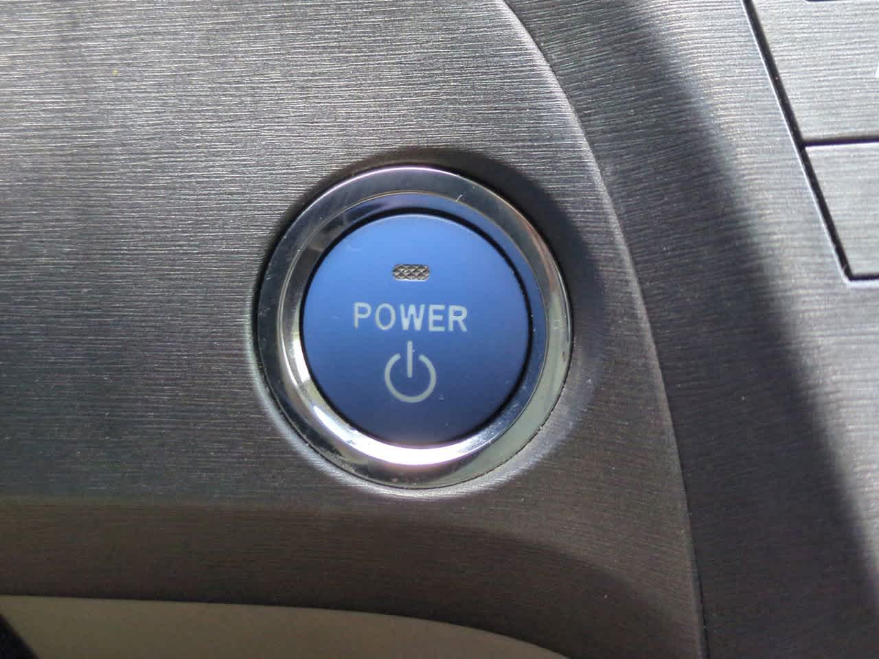 Thumbnail: 2012 Toyota Prius - 24