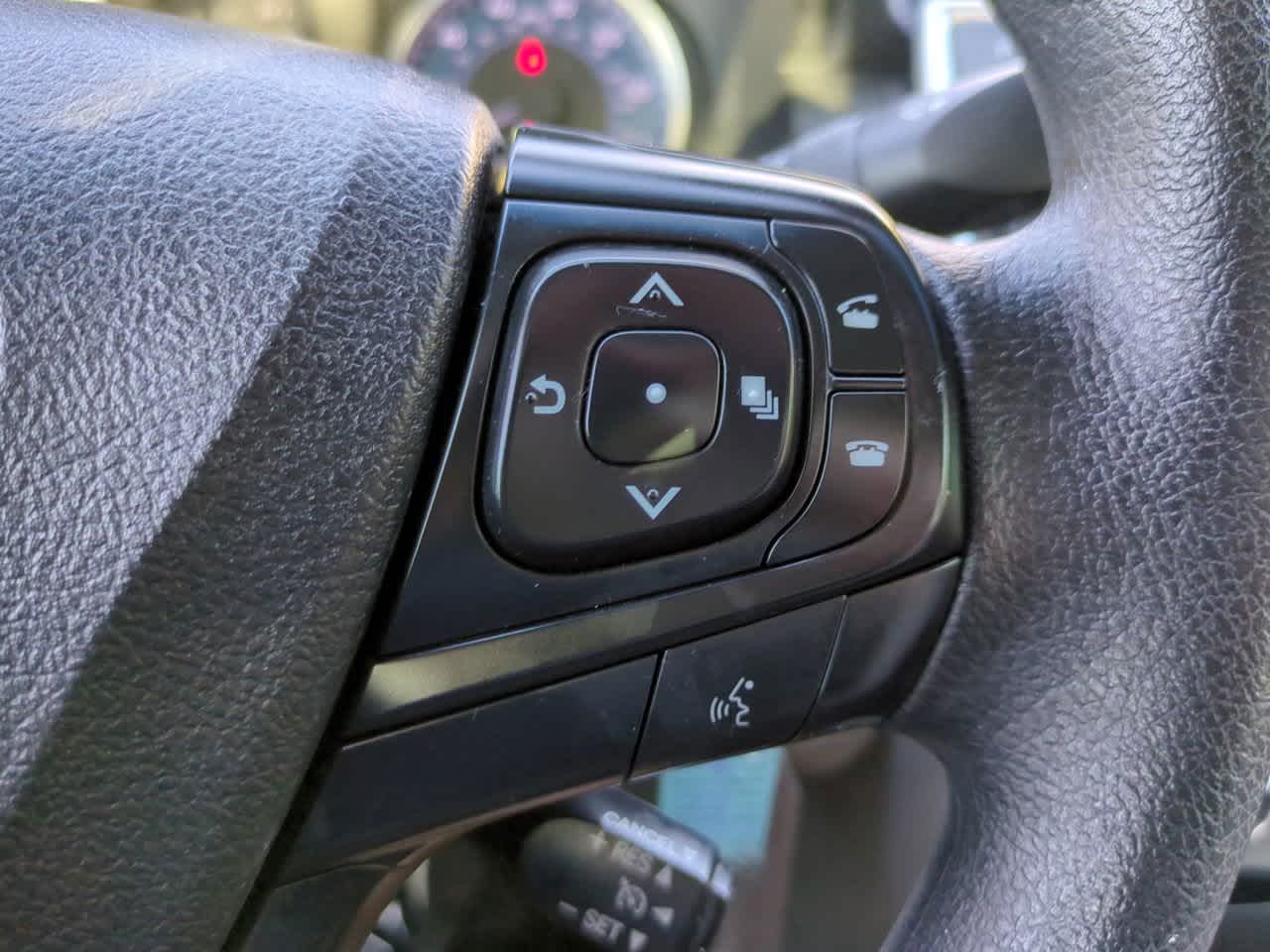 Thumbnail: 2016 Toyota Camry - 22