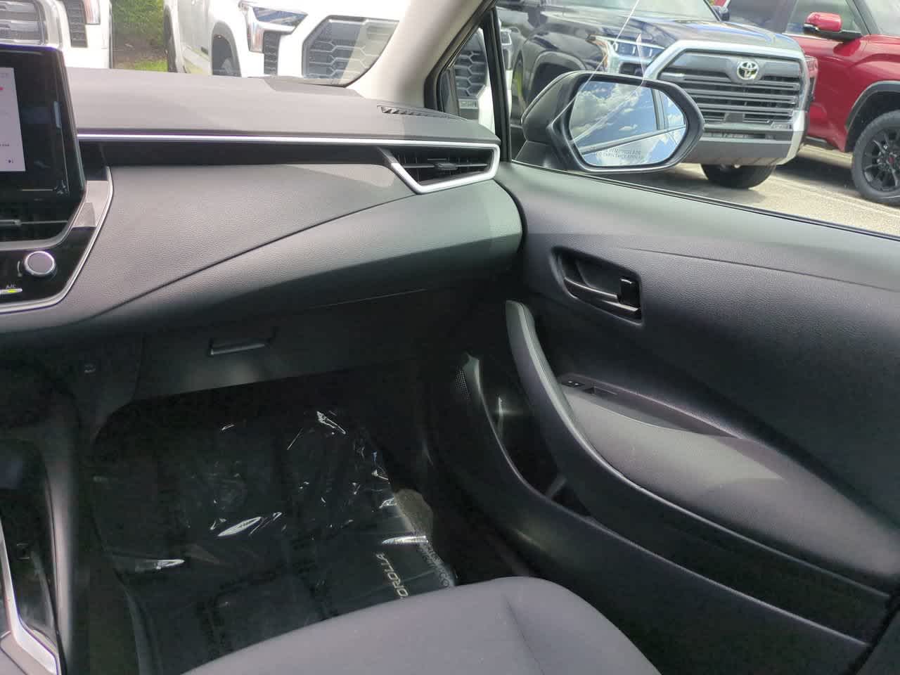 Thumbnail: 2025 Toyota Corolla - 16