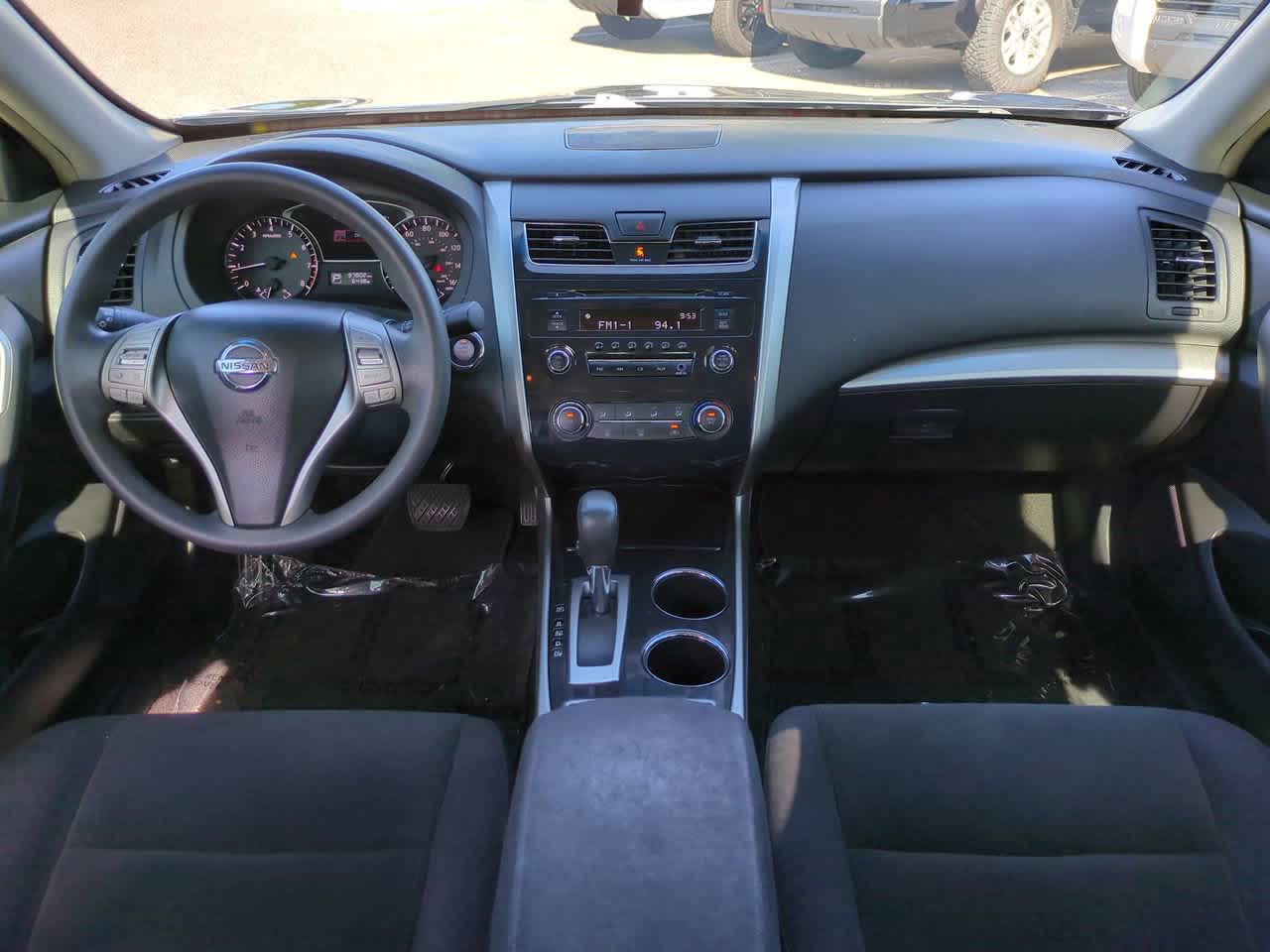 Thumbnail: 2013 Nissan Altima - 13