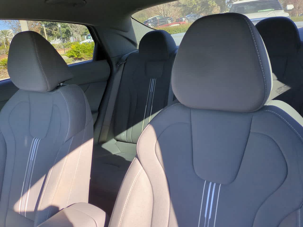 Thumbnail: 2023 Hyundai Elantra - 8