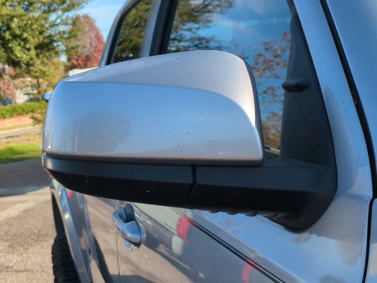 Thumbnail: 2017 Toyota Tacoma - 12