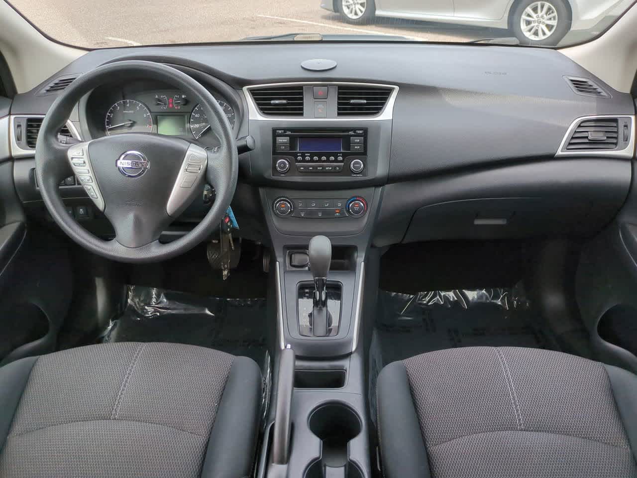 Thumbnail: 2017 Nissan Sentra - 14
