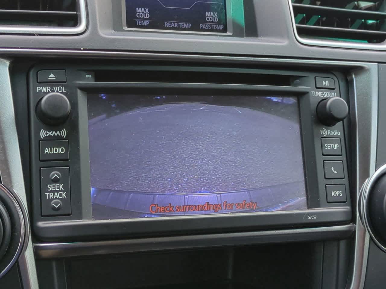 Thumbnail: 2013 Toyota Highlander - 21