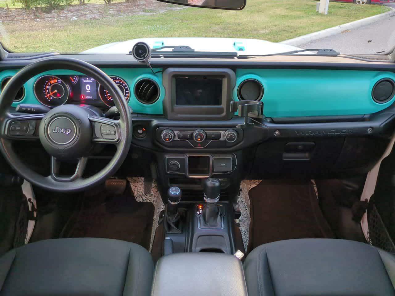 Thumbnail: 2021 Jeep Wrangler - 14