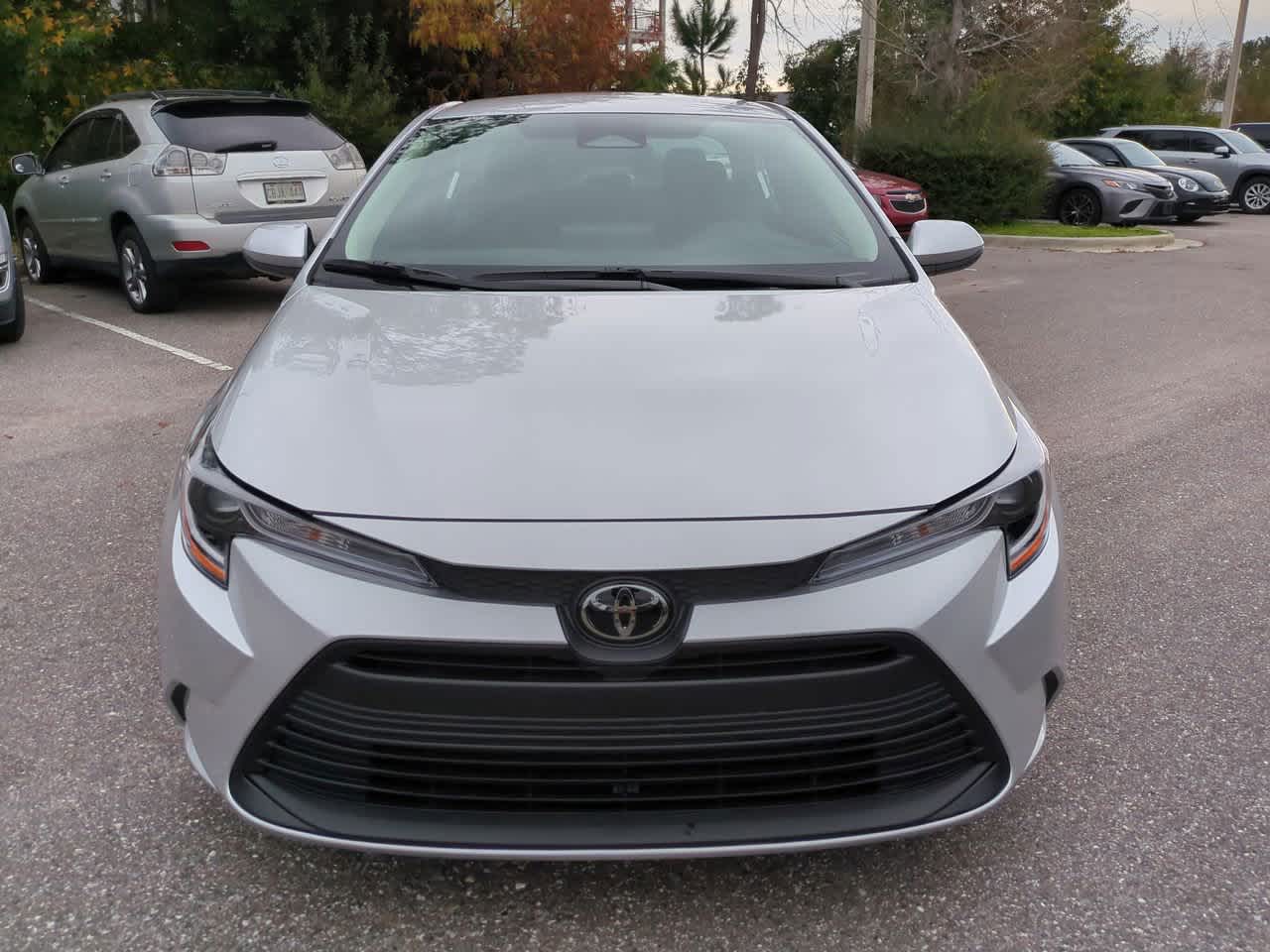 Thumbnail: 2025 Toyota Corolla - 9