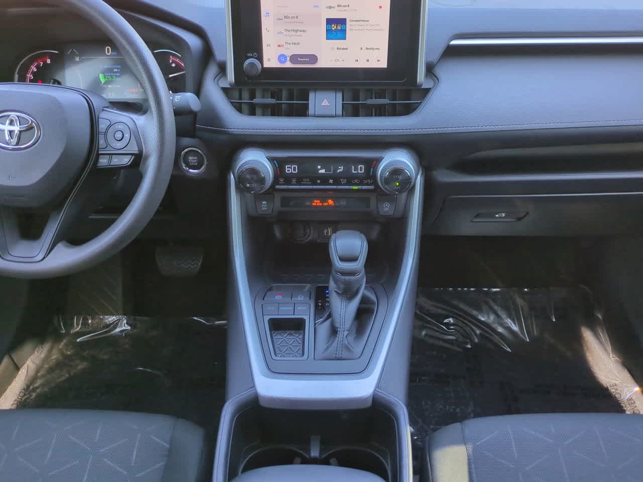 Thumbnail: 2025 Toyota RAV4 - 17