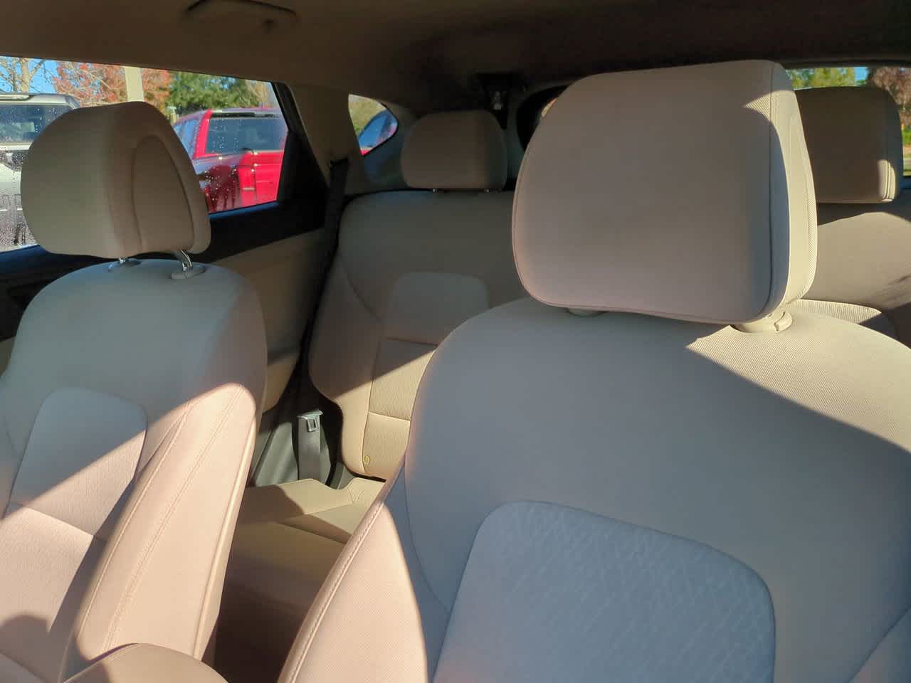 Thumbnail: 2017 Hyundai Tucson - 8