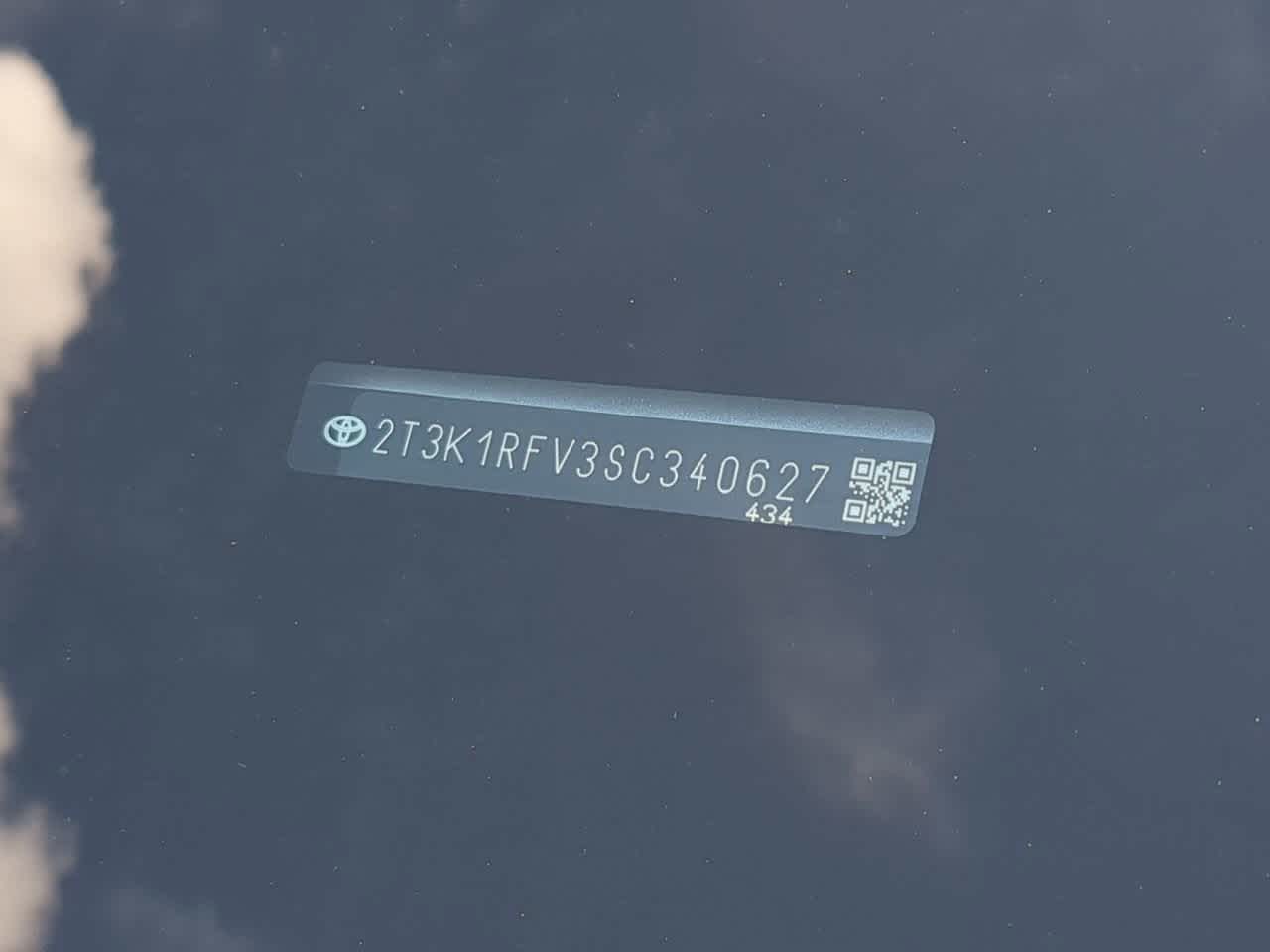 Thumbnail: 2025 Toyota RAV4 - 26