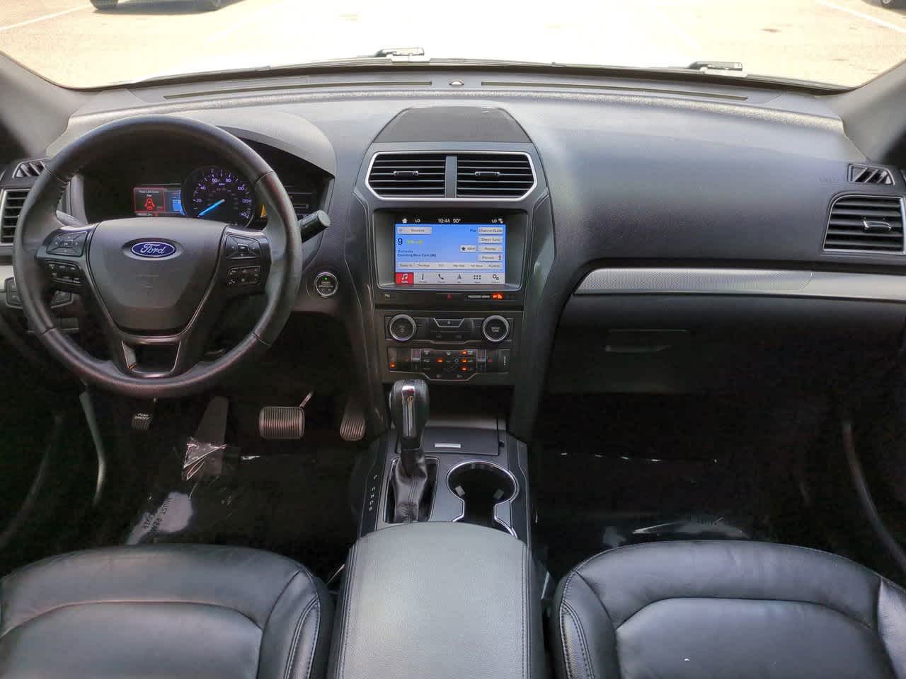 2018 Ford Explorer XLT 15