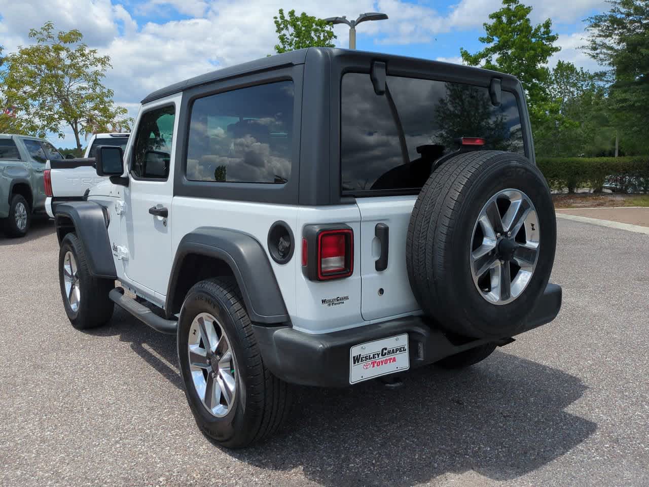 Thumbnail: 2019 Jeep Wrangler - 4
