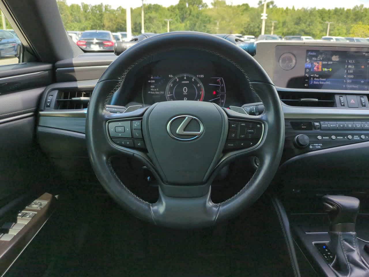 Thumbnail: 2019 Lexus ES - 15
