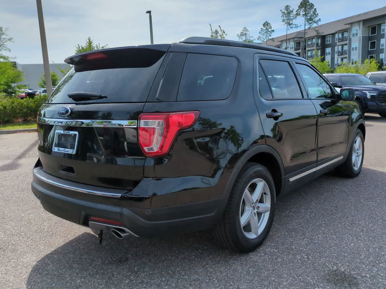 Thumbnail: 2018 Ford Explorer - 6