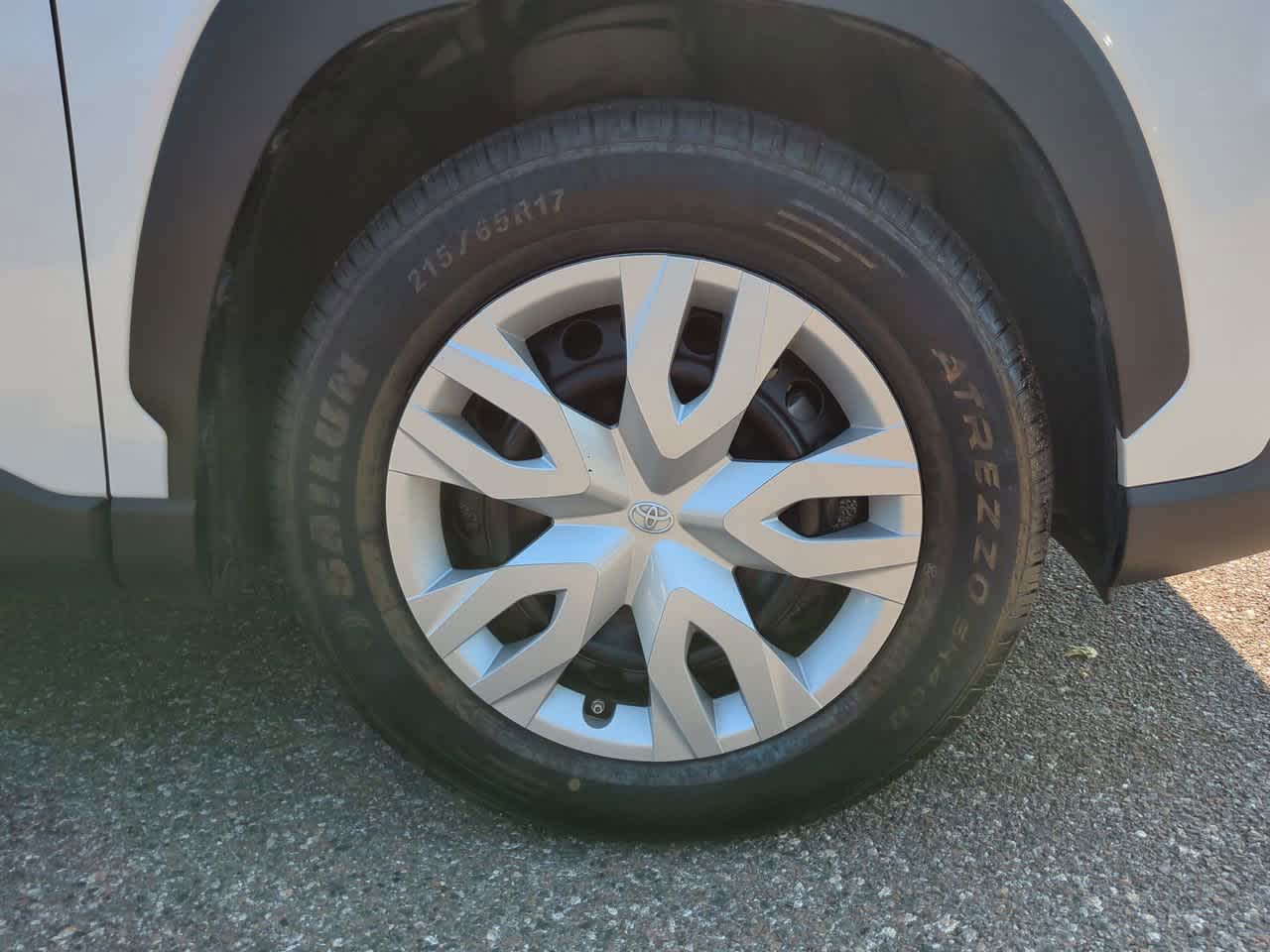 Thumbnail: 2022 Toyota Corolla Cross - 11