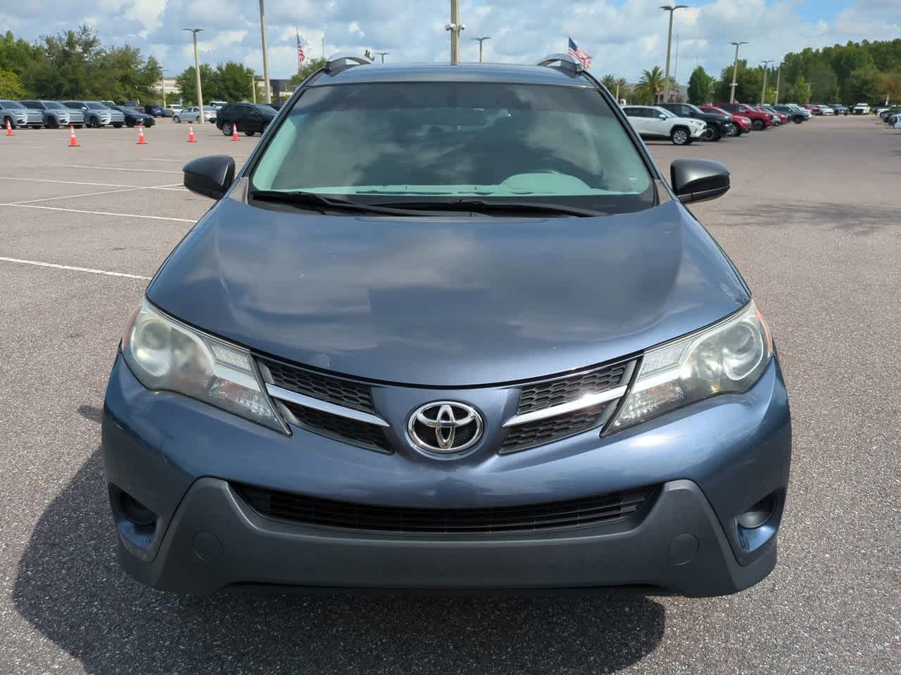 Thumbnail: 2014 Toyota RAV4 - 9