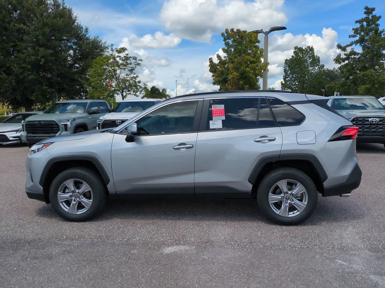 Thumbnail: 2025 Toyota RAV4 - 3