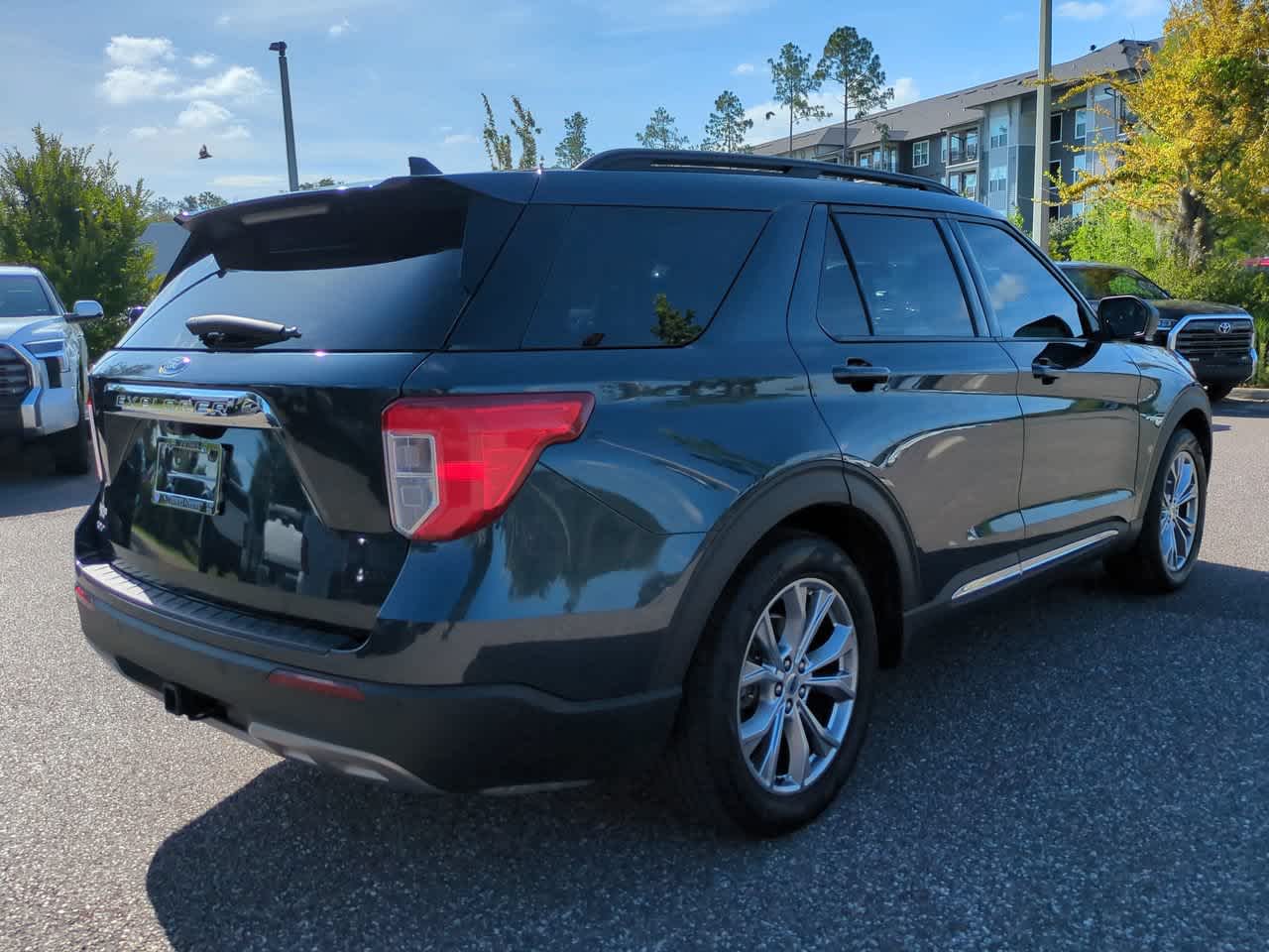 Thumbnail: 2022 Ford Explorer - 5