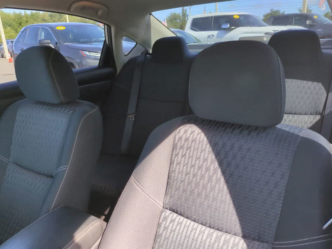 Thumbnail: 2016 Nissan Altima - 8