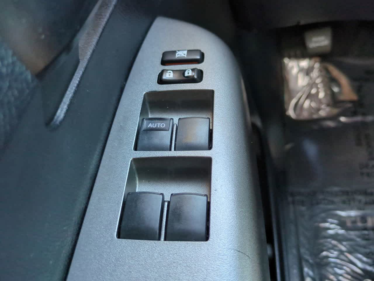 Thumbnail: 2010 Toyota Tundra - 20