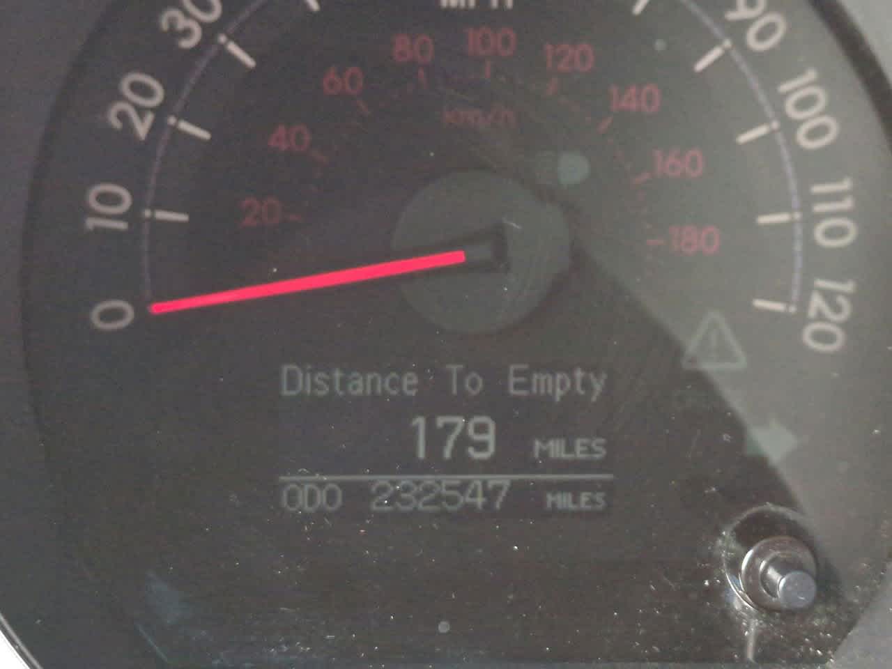 Thumbnail: 2011 Toyota Tundra - 27