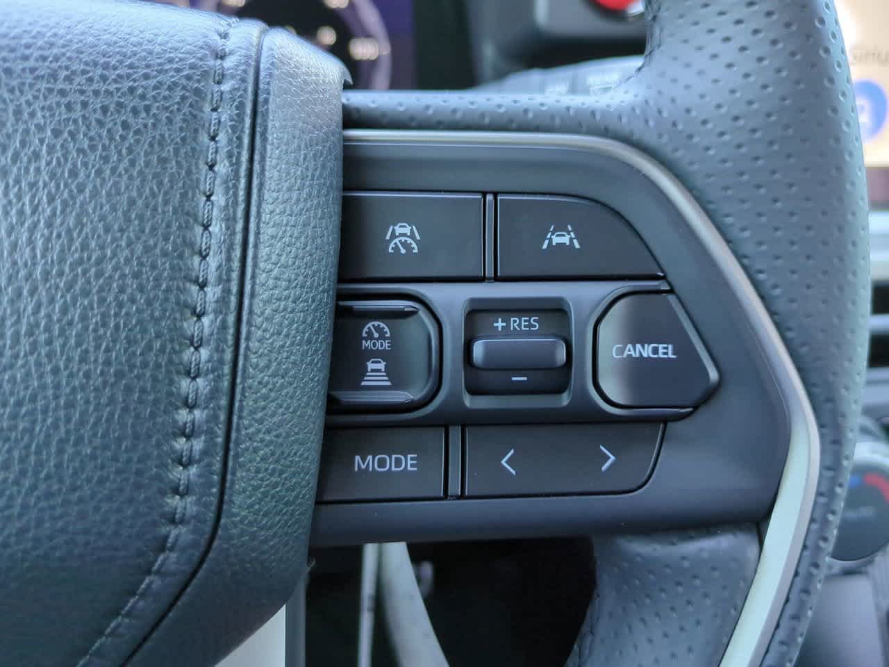 Thumbnail: 2025 Toyota 4Runner - 24