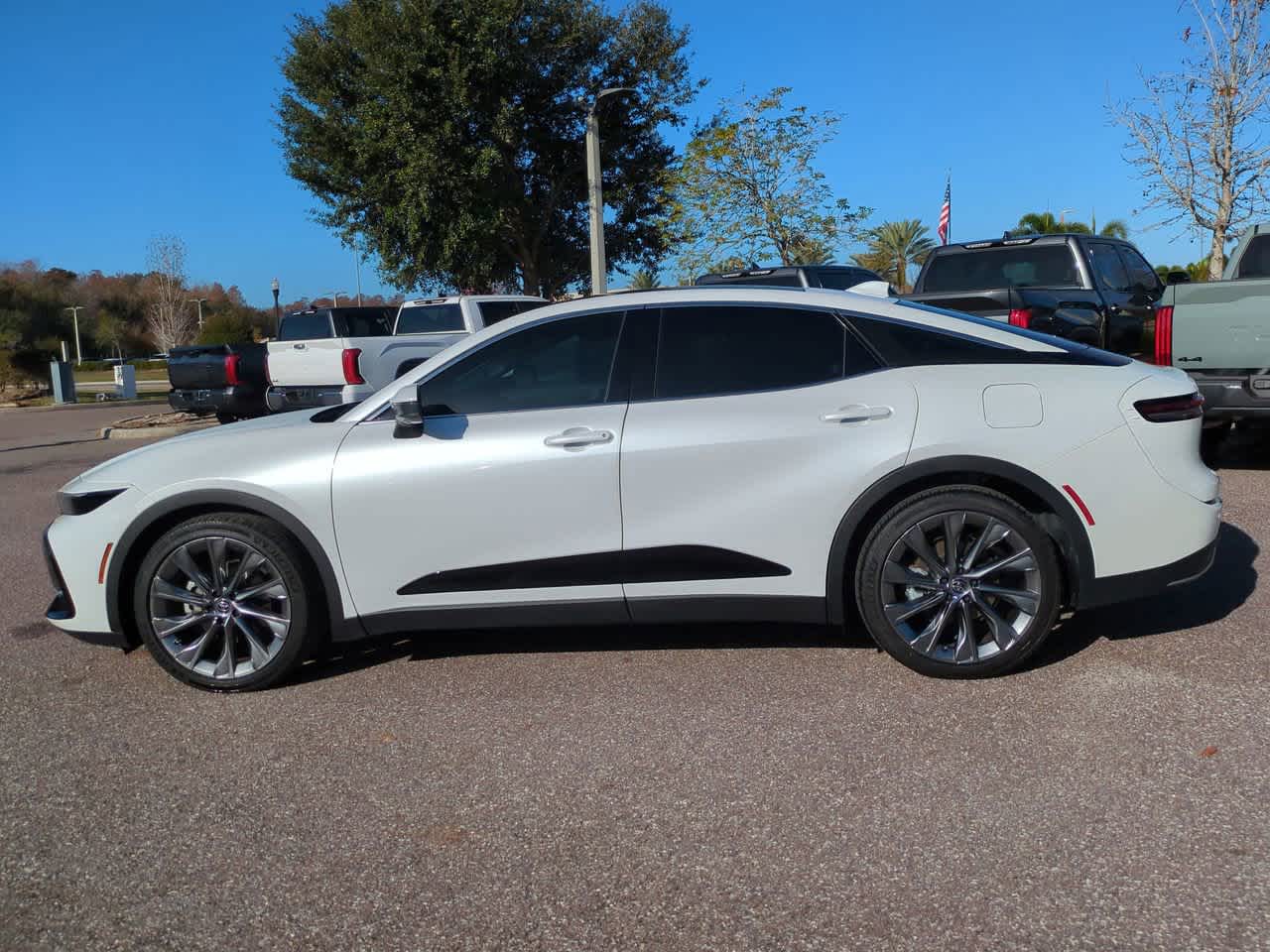 Thumbnail: 2024 Toyota Crown - 3