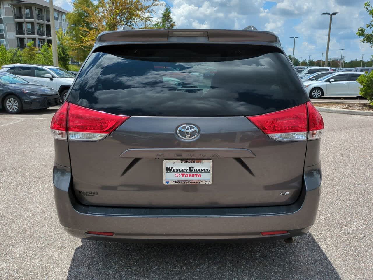 Thumbnail: 2013 Toyota Sienna - 5