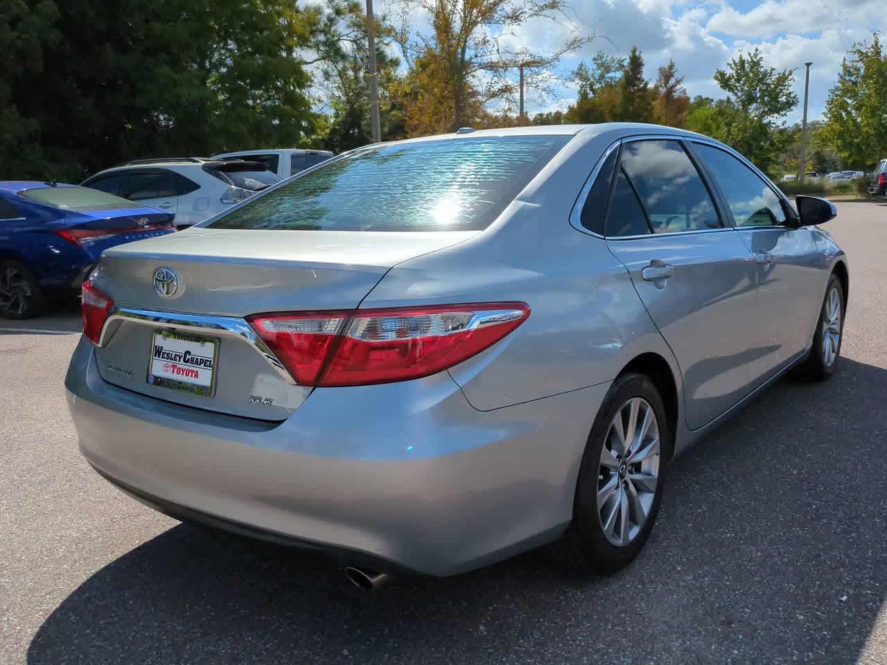 Thumbnail: 2017 Toyota Camry - 6