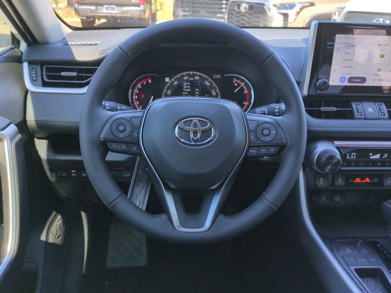 Thumbnail: 2025 Toyota RAV4 - 15