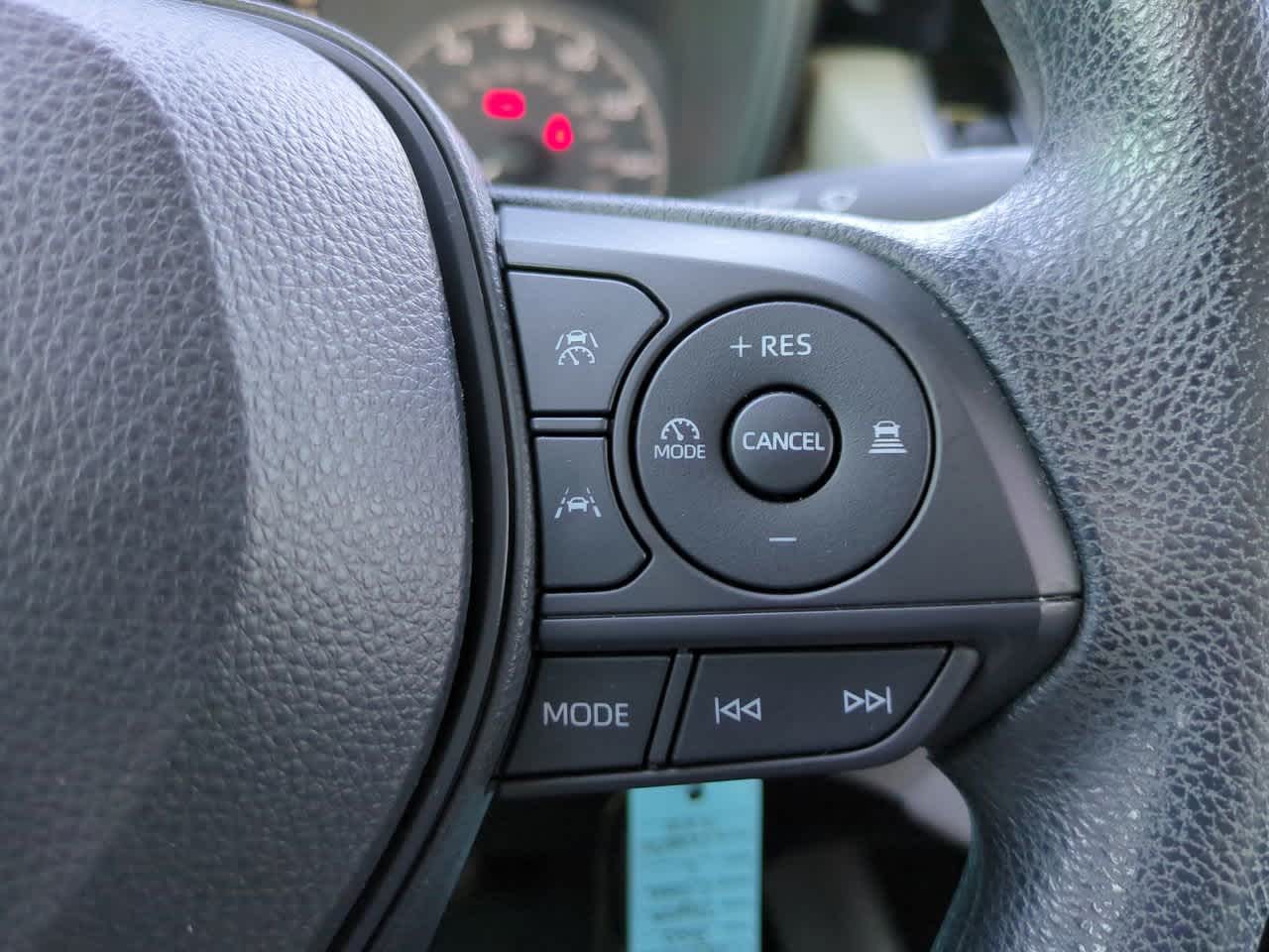 Thumbnail: 2023 Toyota Corolla Cross - 23