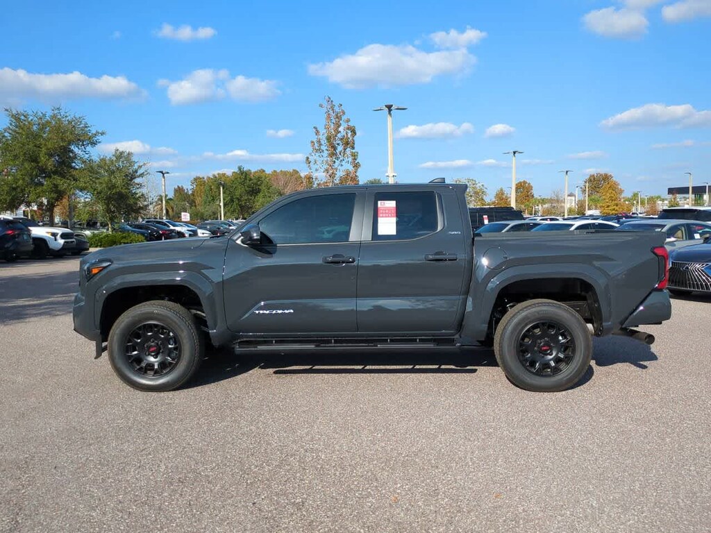 New 2025 Toyota Tacoma SR5 Truck Double Cab
