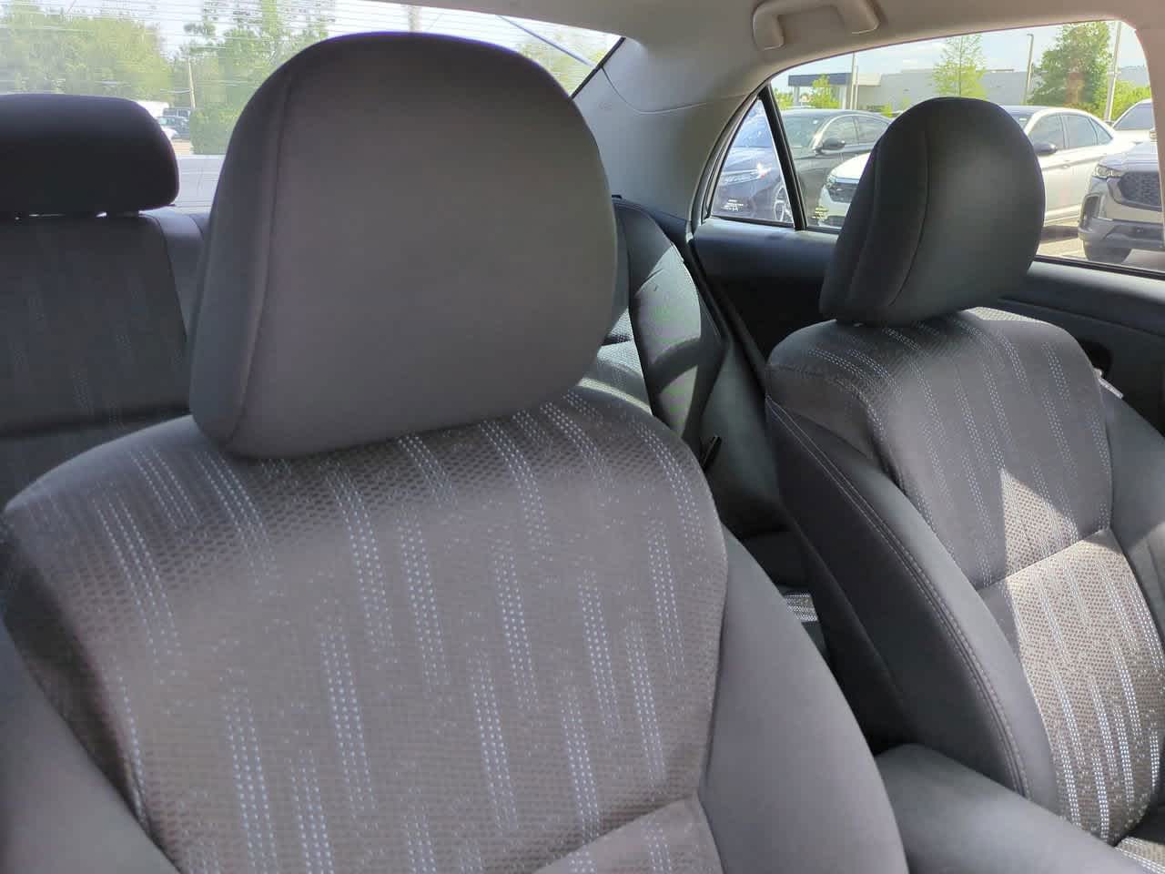 Thumbnail: 2013 Toyota Corolla - 7