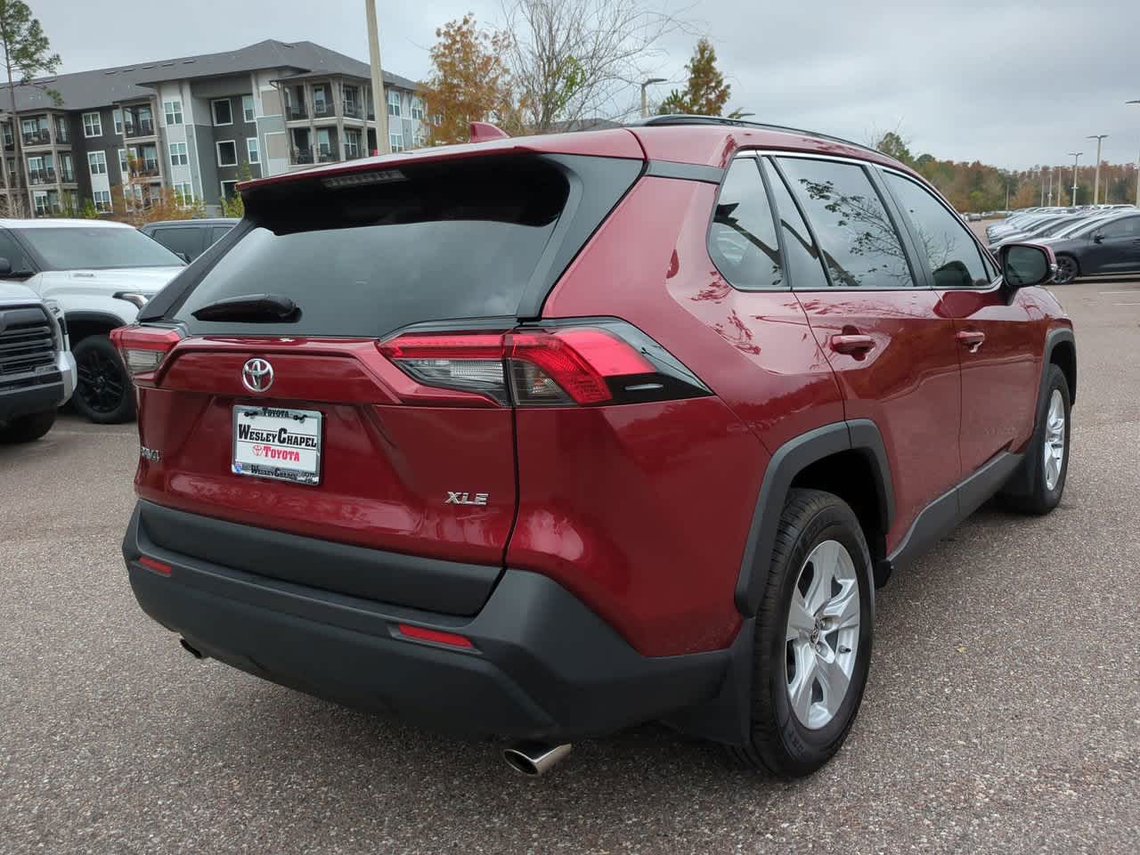 Thumbnail: 2019 Toyota RAV4 - 6