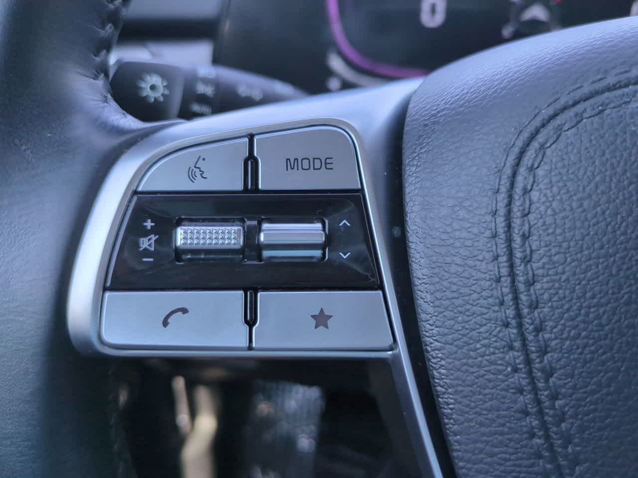 Thumbnail: 2025 Kia Telluride - 26