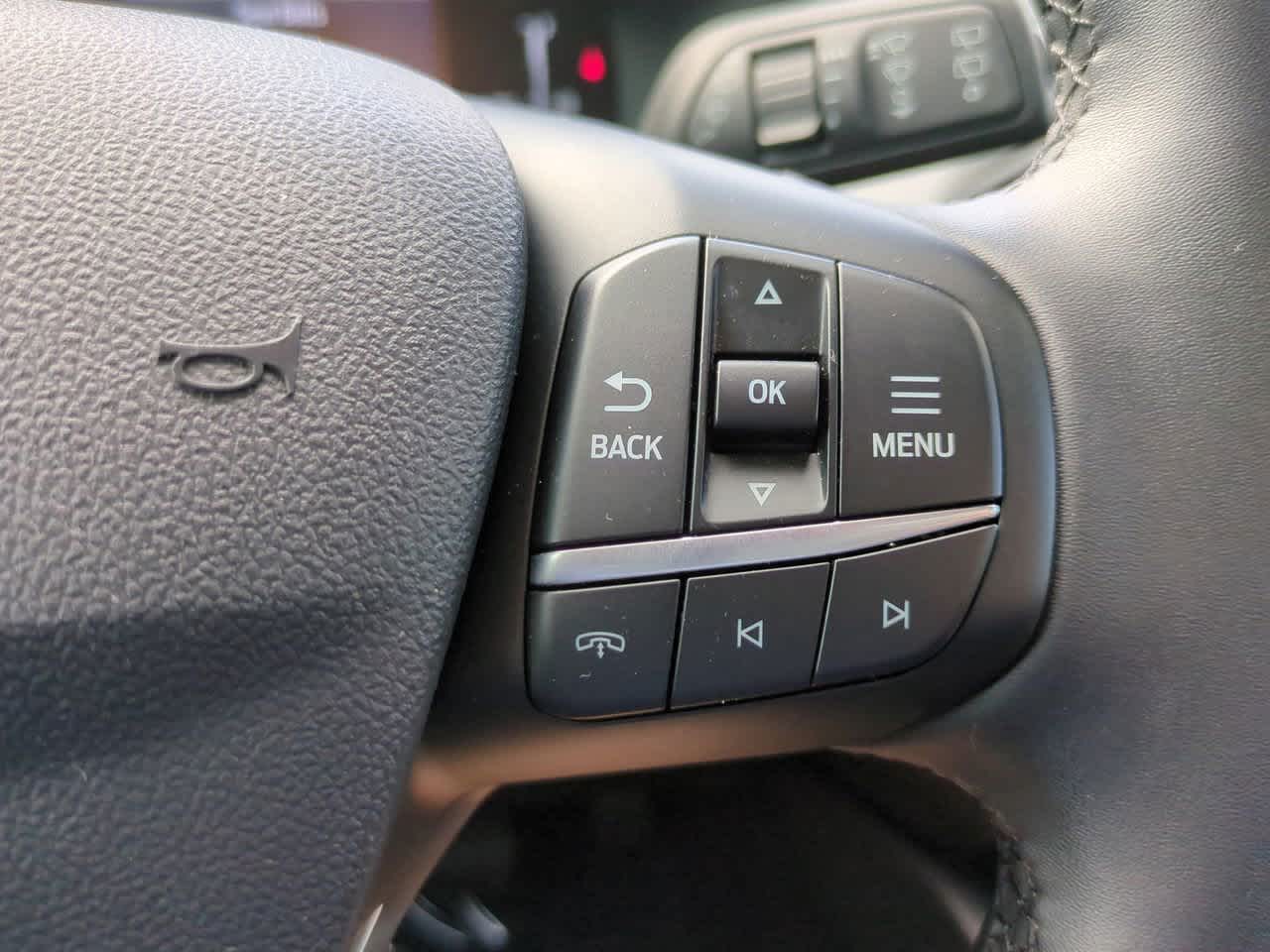 Thumbnail: 2023 Ford Escape - 23