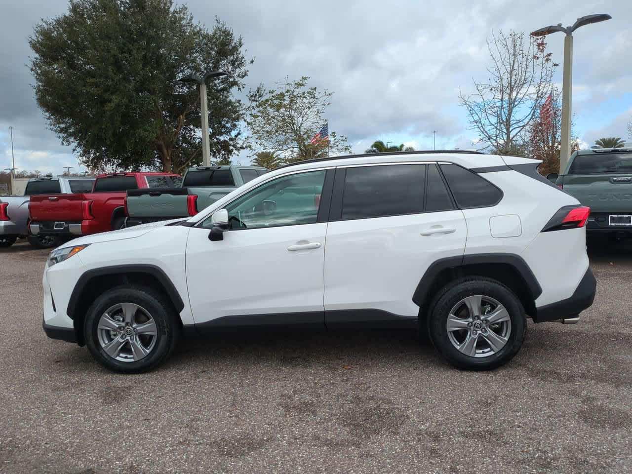 Thumbnail: 2025 Toyota RAV4 - 3