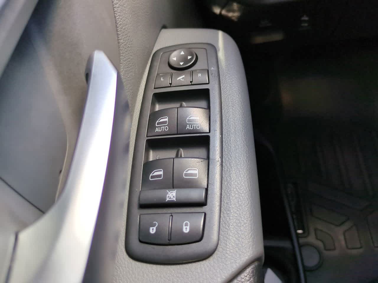 Thumbnail: 2021 RAM 1500 - 22