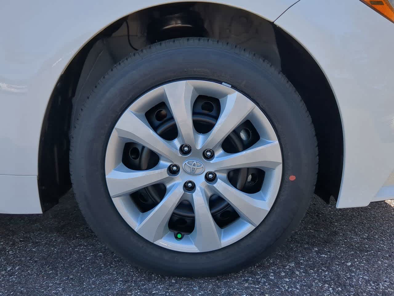 Thumbnail: 2025 Toyota Corolla - 11