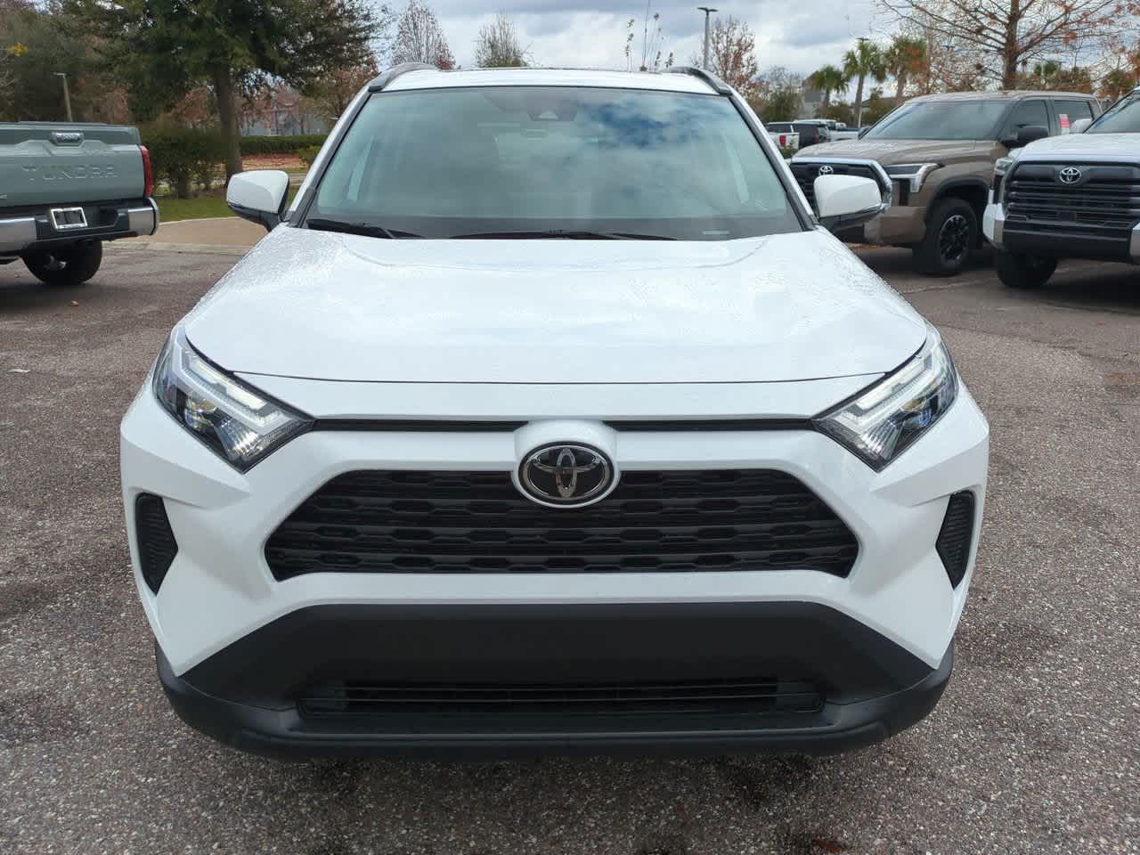 Thumbnail: 2025 Toyota RAV4 - 9