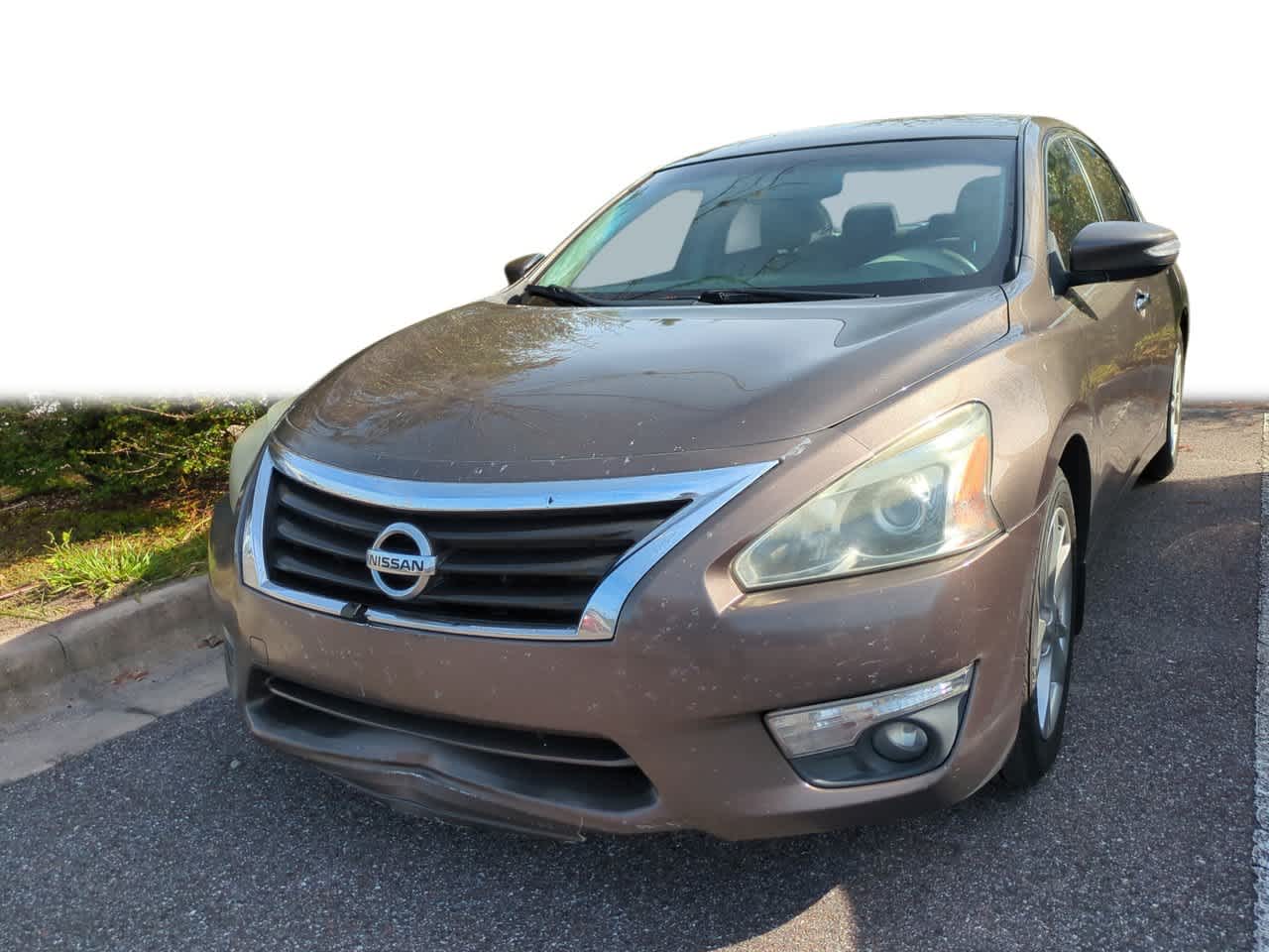 Thumbnail: 2013 Nissan Altima - 1