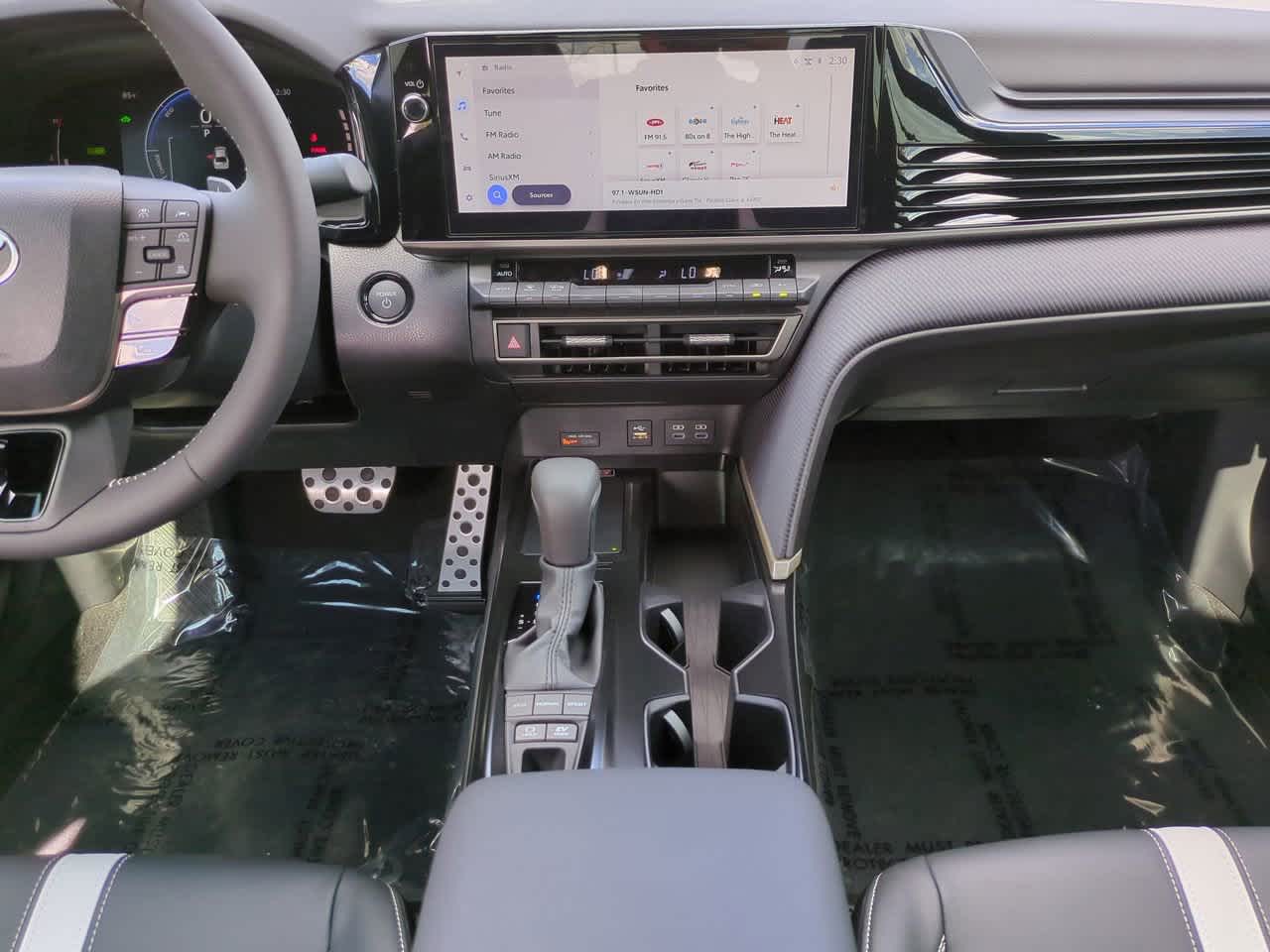 Thumbnail: 2025 Toyota Camry - 18