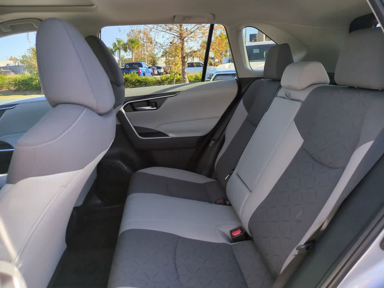 Thumbnail: 2025 Toyota RAV4 - 13