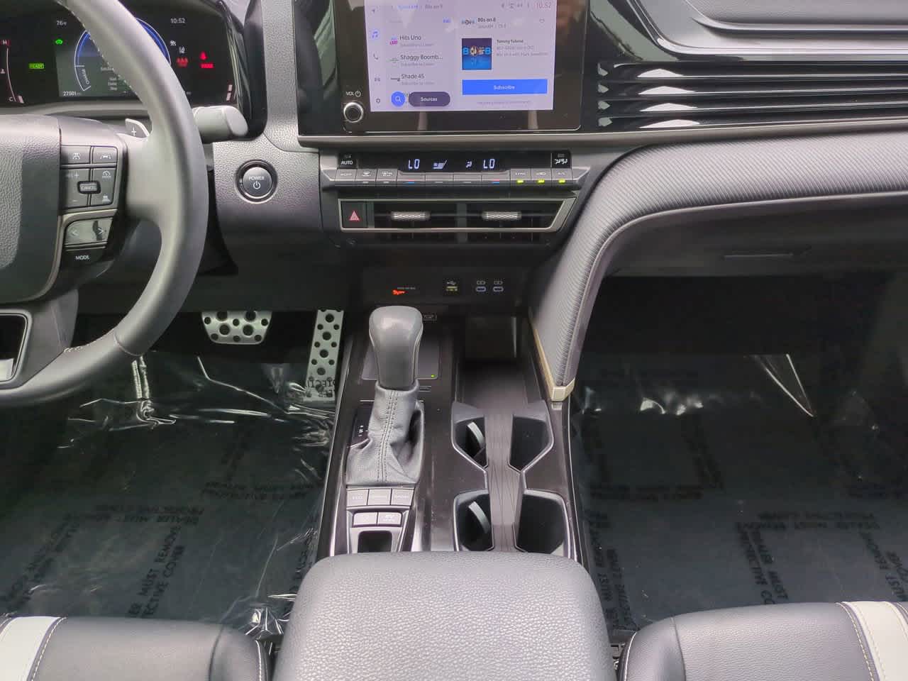 Thumbnail: 2025 Toyota Camry - 18