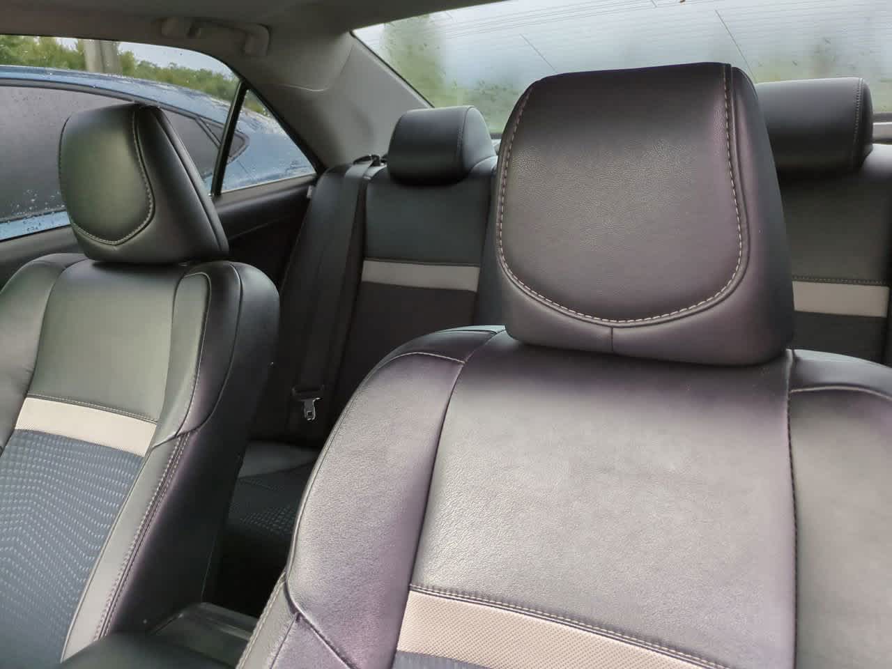 Thumbnail: 2012 Toyota Camry - 6
