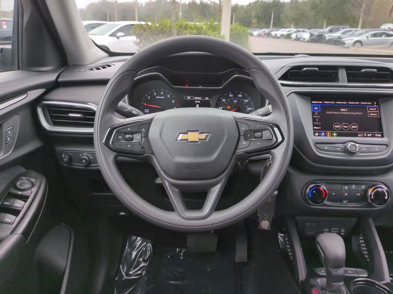 Thumbnail: 2021 Chevrolet TrailBlazer - 15