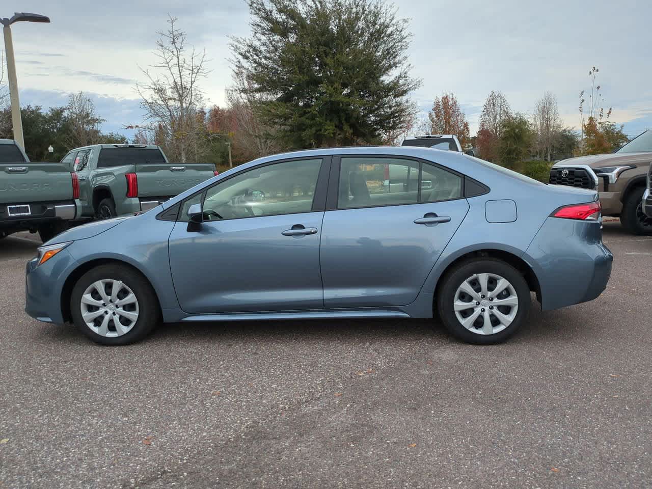 Thumbnail: 2025 Toyota Corolla - 3