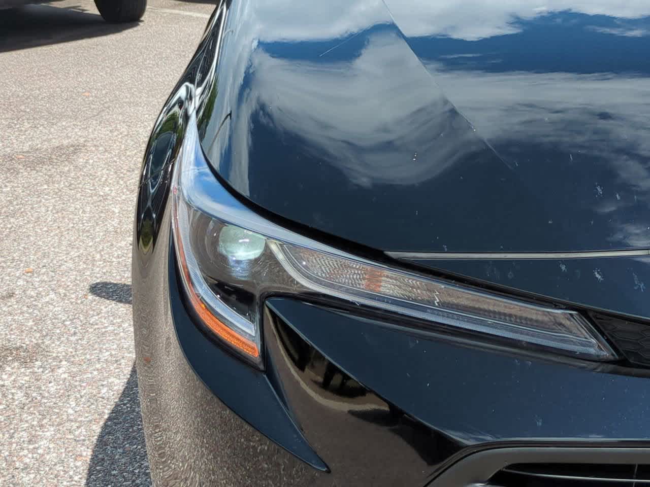 Thumbnail: 2025 Toyota Corolla - 10