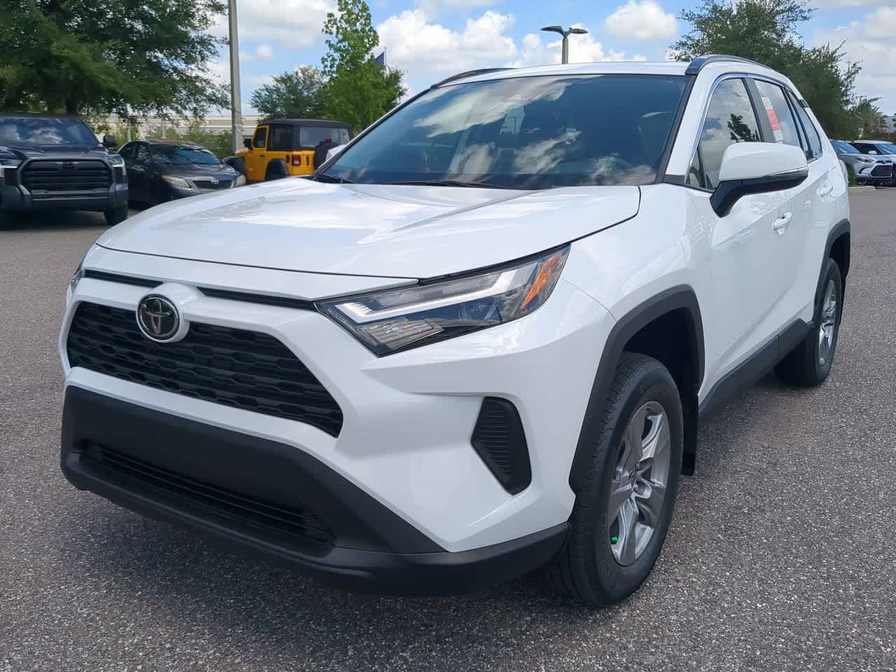 Thumbnail: 2025 Toyota RAV4 - 2