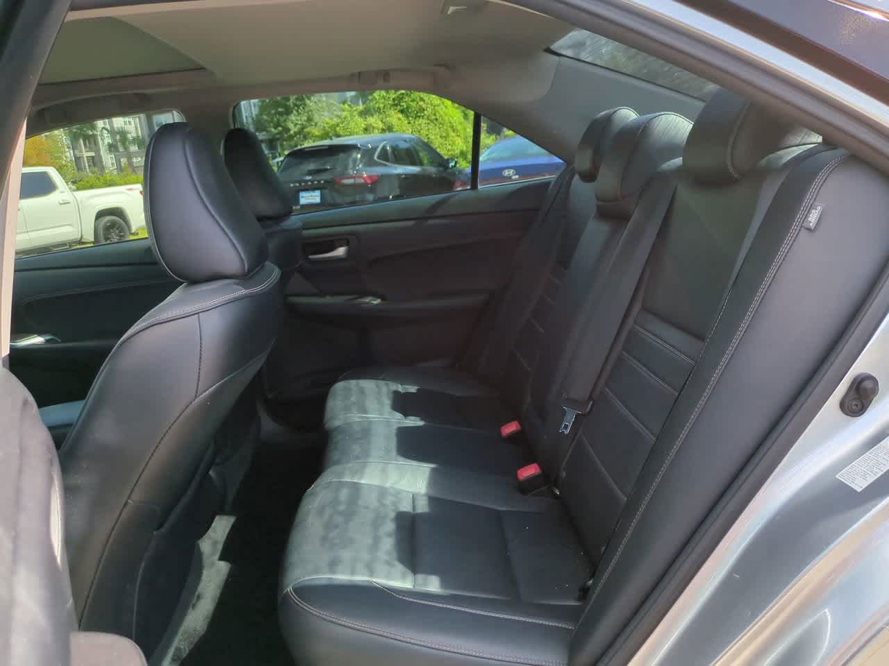 Thumbnail: 2017 Toyota Camry - 13