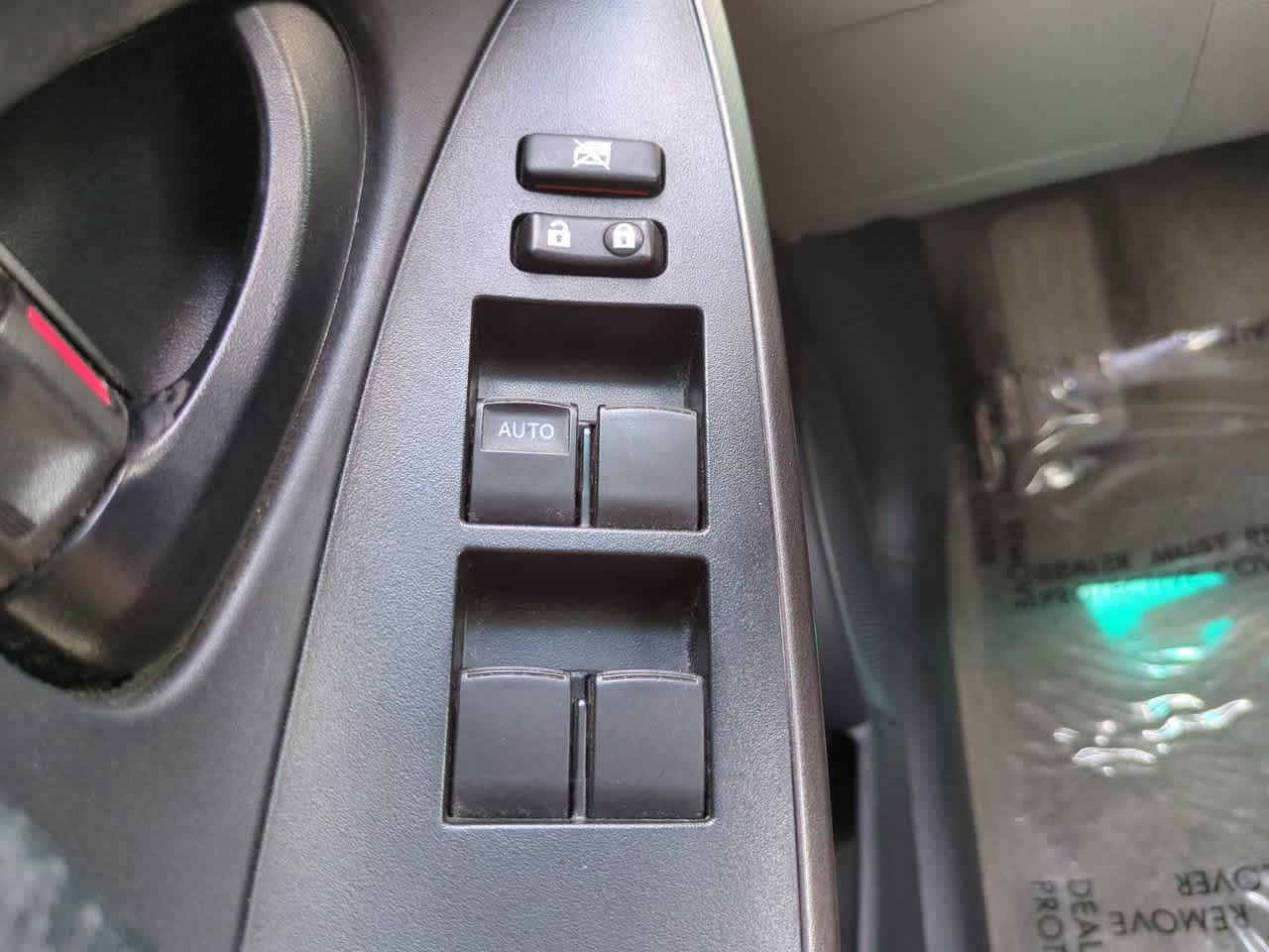 Thumbnail: 2012 Toyota RAV4 - 20